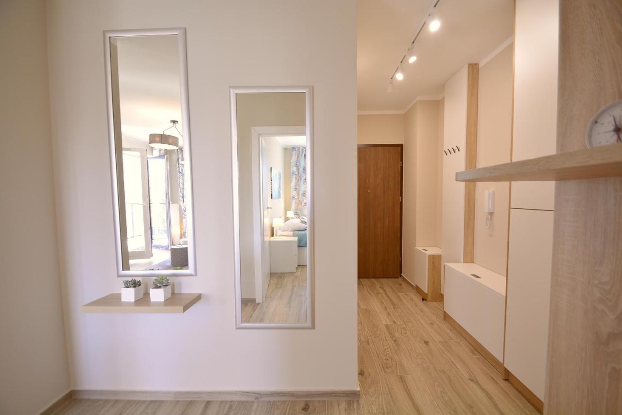 Apartamenty Bryza-Matejki 1B-Parking シフィノウイシチェ エクステリア 写真