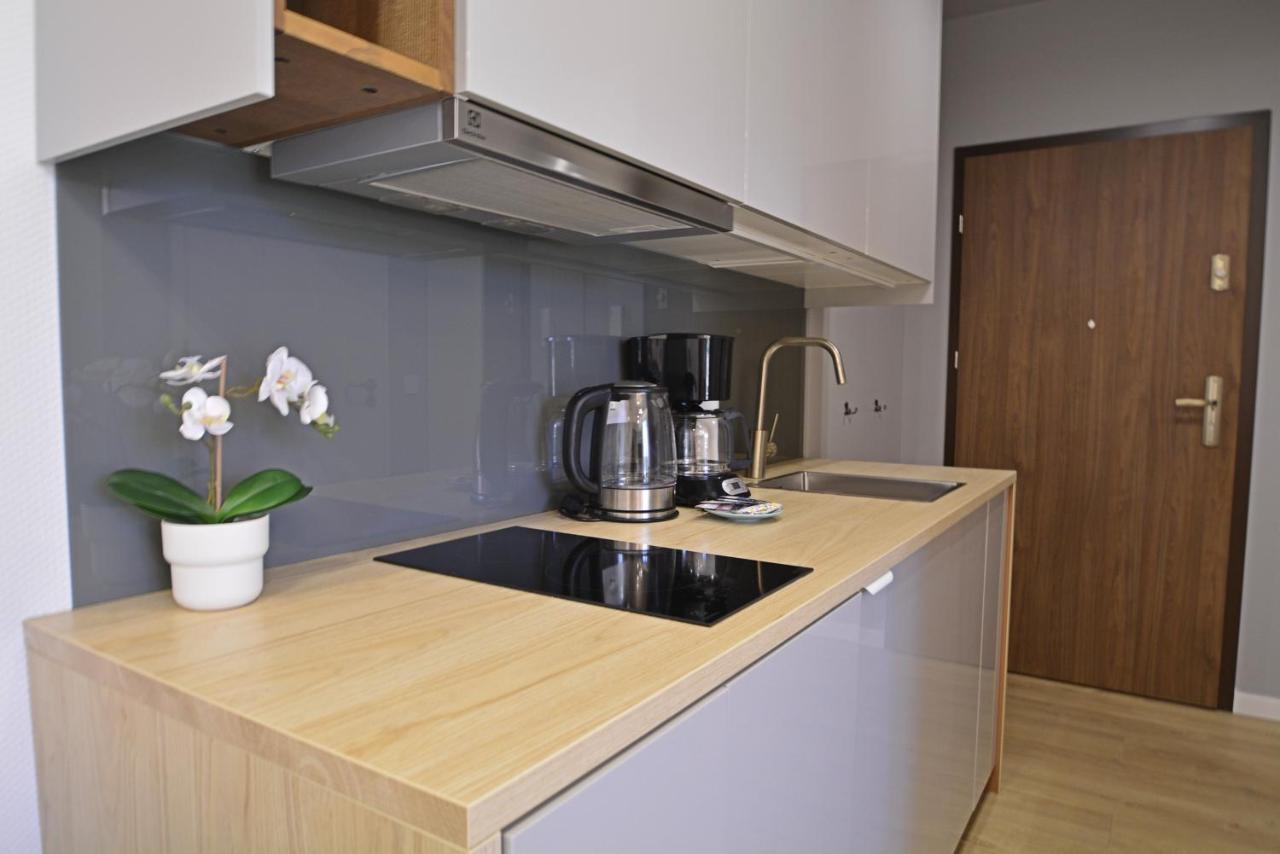 Apartamenty Bryza-Matejki 1B-Parking シフィノウイシチェ エクステリア 写真